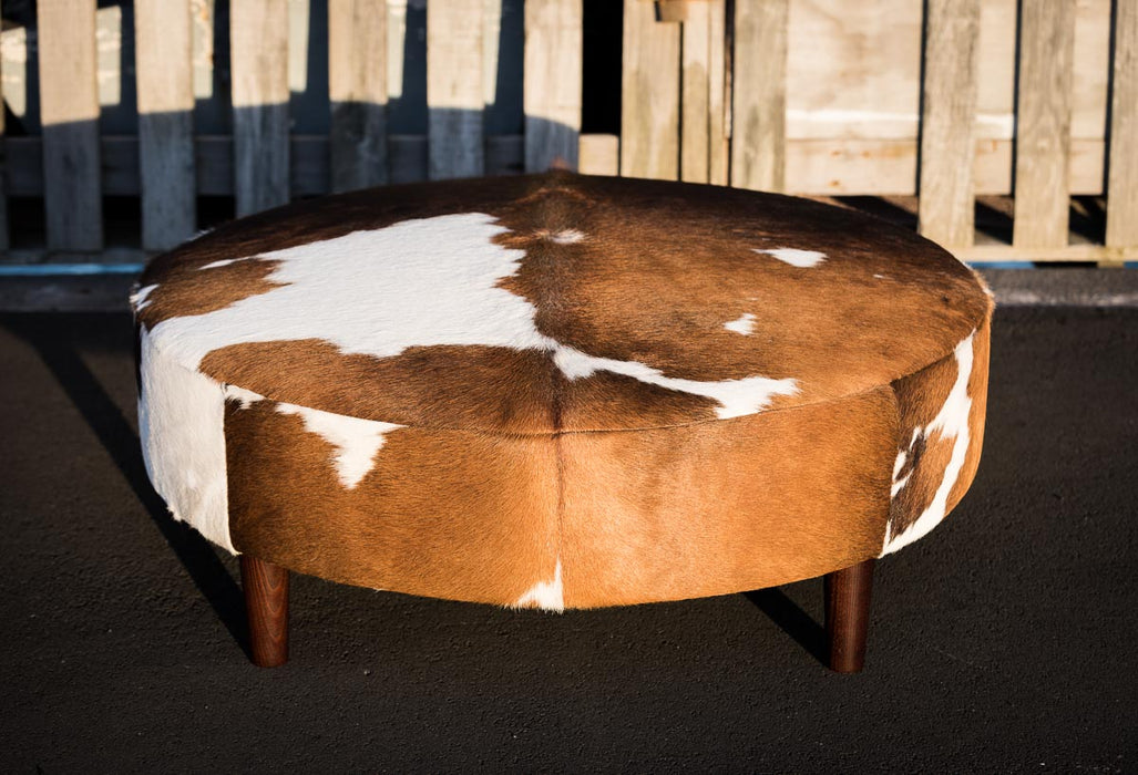 Cowhide Ottoman Round Brown and White Wood Legs 110x110x40cm