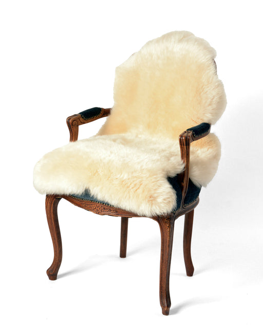Champagne Cream Sheepskin Rug
