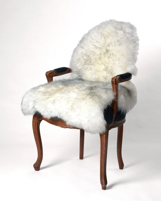 Light grey mist sheepskin rug NZ bred