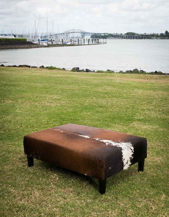 Cowhide Ottoman New Zealand with Wood Legs 120x80x40cm