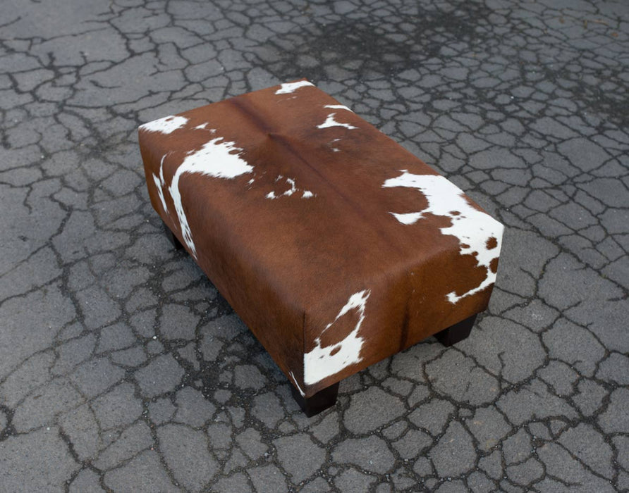 Cowhide Ottoman with Low Wood Legs 80x50x35cm