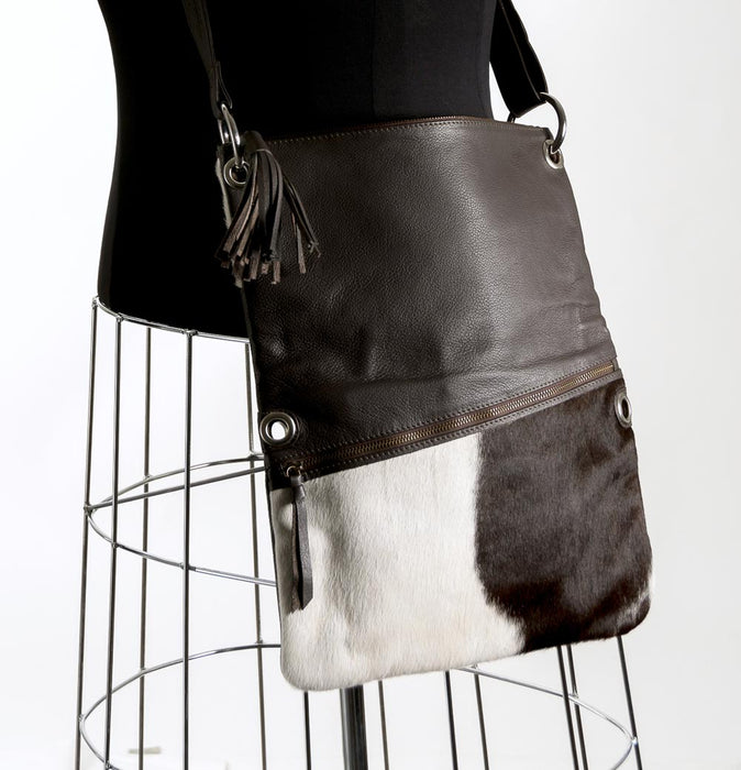 Trio Versatile Shoulder Handbag - Choc & White #12